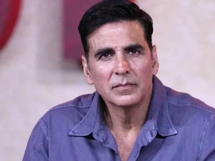 Akshay Takes Break for Eye Surgery