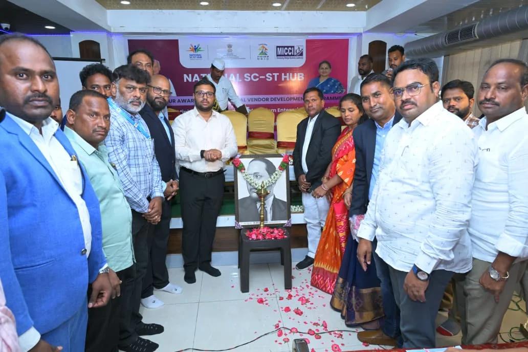 Youth Should Move Towards Self-Employment: Collector Tejas Nand Lal Pawar