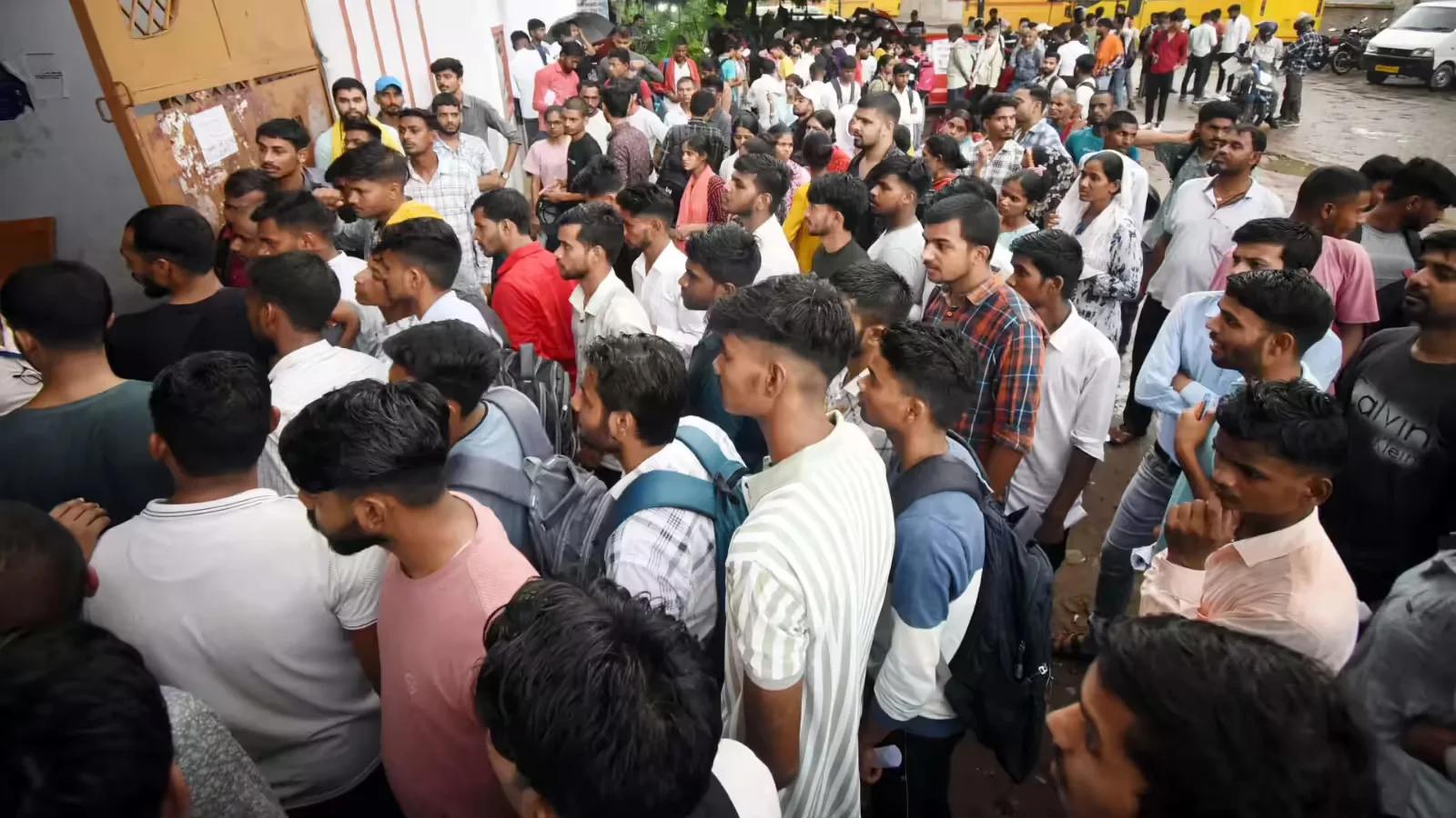 CUET-UG 2026 Exam Delayed at Some Centres Due to Technical Glitch
