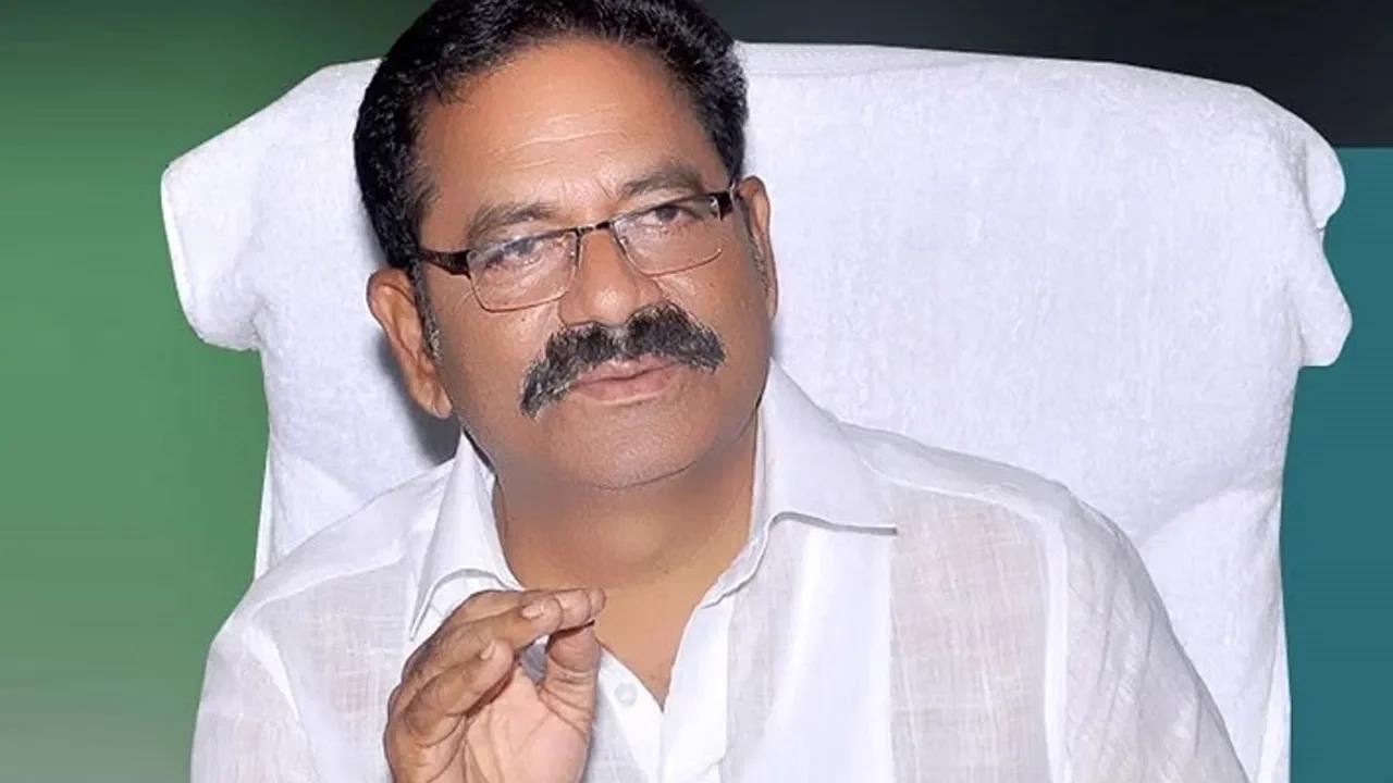 ₹1,500 Crore Gandipet Land Scam Exposed; Former MLA Bolla Brahmanaidu Absconding