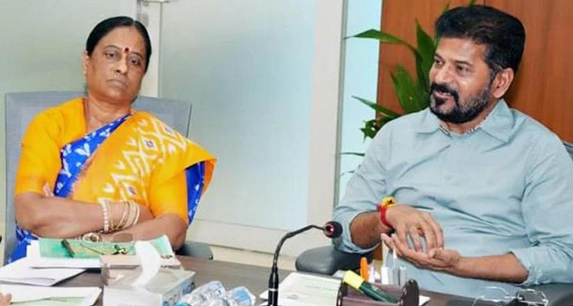 Konda Surekha Faces Cabinet Exit as Revanth Reddy Recommends Her Removal