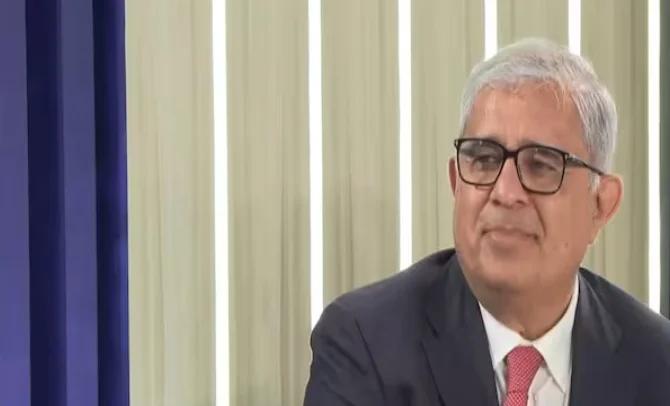 ‘We Are Also Attacking Them Every Day’: Axis Bank CEO on Banks’ Fightback Against Fintechs