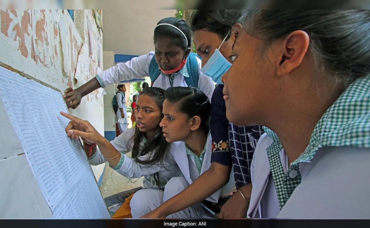 West Bengal Class 12th Result 2026: Check Pass Percentage, Toppers Name Here