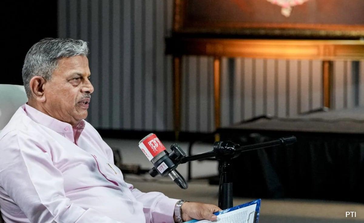 'Deal Firmly With Pak, But Keep Talks Window Open': Top RSS Leader