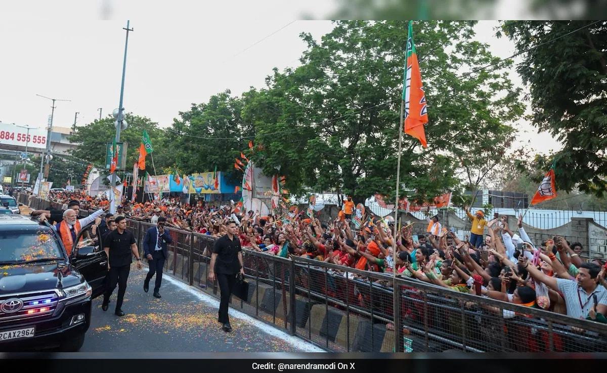 PM Modi Orders Cut In Convoy Size, Calls For More EVs In Austerity Push