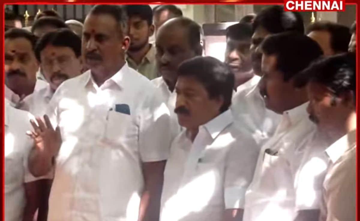 AIADMK's CV Shanmugam Faction Announces Support To TVK