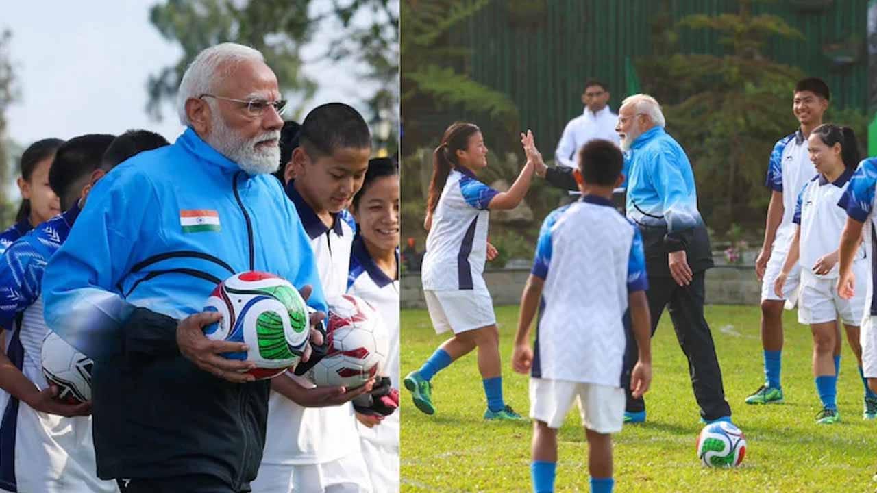 ఫుట్‌బాల్ స్పైక్స్‌తో మైదానంలోకి ప్రధాని మోదీ.. యువ మిత్రులతో ఆటపాట!