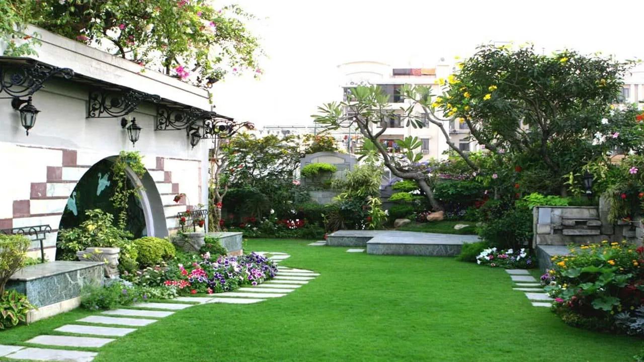 వాస్తు టిప్స్ : ఇంటి ముందు ఈ మూడు చెట్లు ఉంటే దురదృష్టమే!