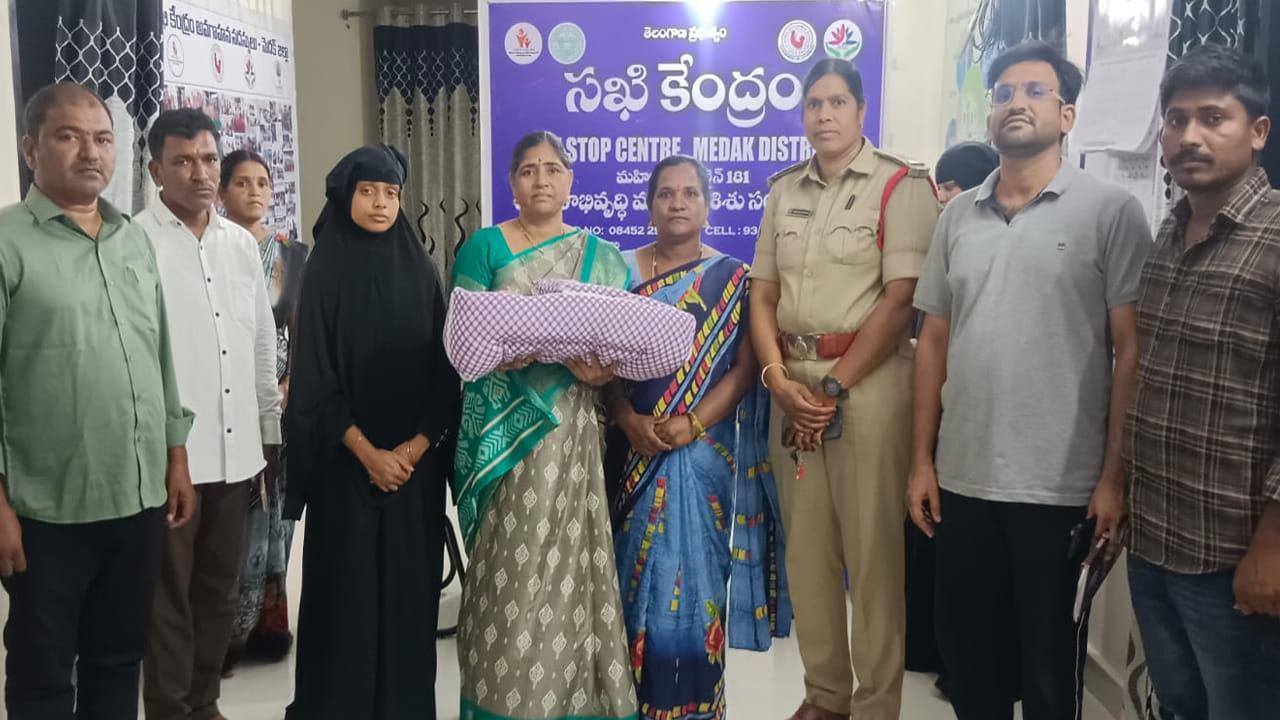 చనిపోయిందని నమ్మించి శిశువు మాయం.. చివరికి వెలుగులోకి వచ్చిన షాకింగ్ నిజం!