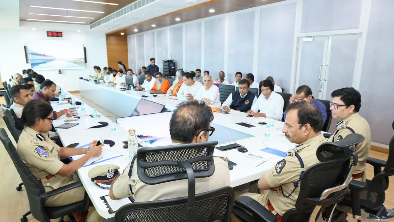 బక్రీద్ సందర్భంగా హైదరాబాద్ హై అలర్ట్.. గోరక్షకులకు పోలీసుల కీలక సూచనలు