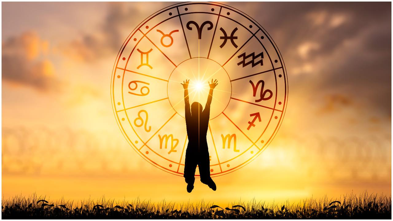 Lucky Zodiac Signs: నాలుగు గ్రహాల కటాక్షం.. అదృష్టం వారి తలుపు తట్టే ఛాన్స్..!