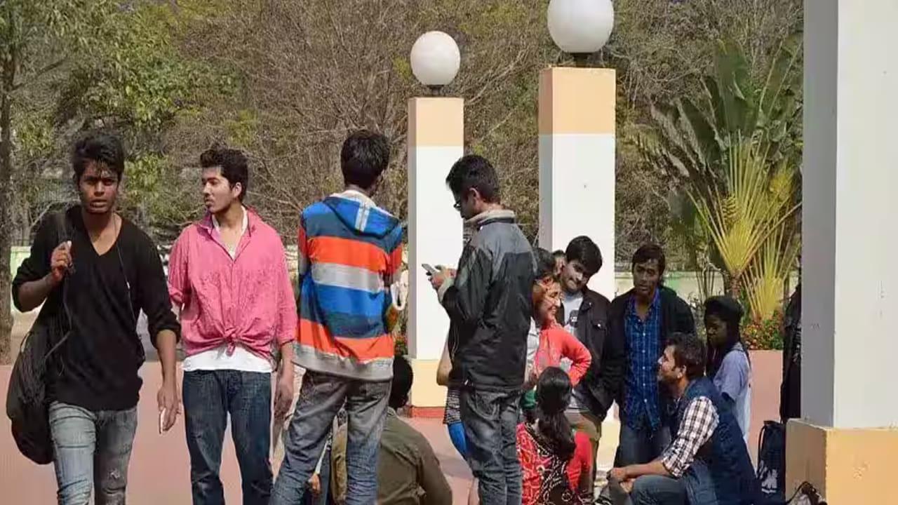 Inter Admissions 2026: టెన్త్ విద్యార్ధులకు అలర్ట్.. ఇంటర్మీడియట్‌ ప్రవేశాల షెడ్యూల్‌ విడుదల.. జూన్ 1 నుంచి తరగతులు ప్రారంభం