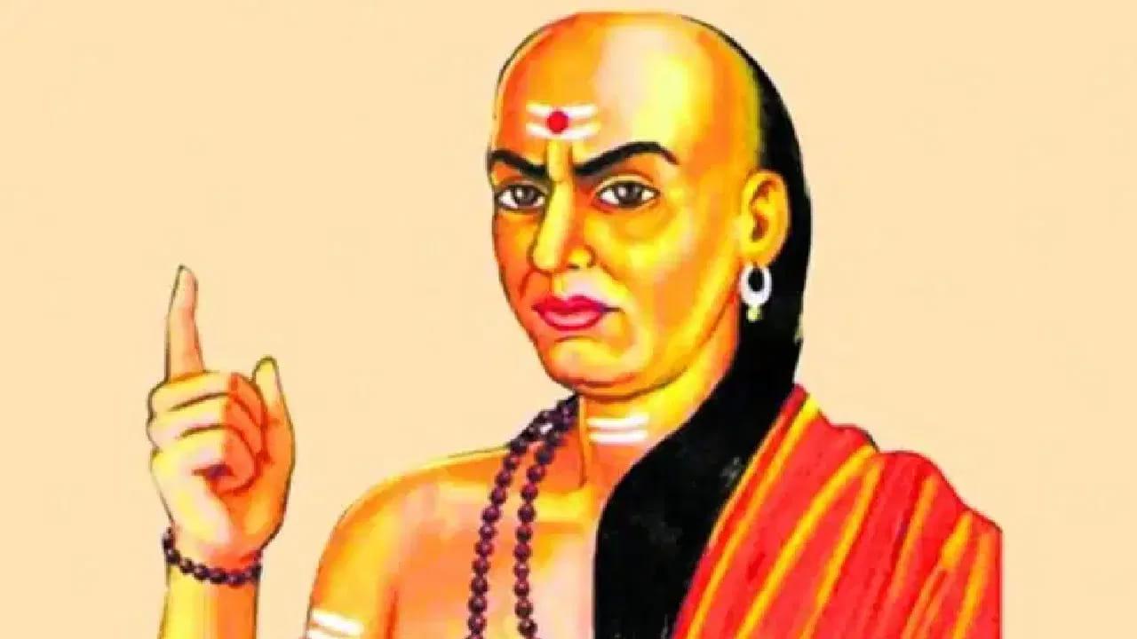Chanakya Niti: చాణక్యుడు చెప్పిన ఈ 4 విషయాల్లో సిగ్గుపడితే జీవితంలో ఎప్పటికీ ఎదగలేరట!
