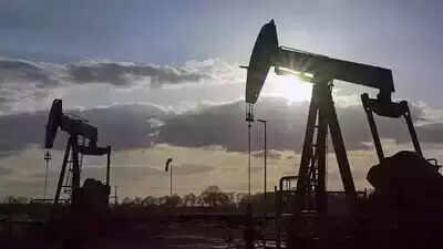 Oil falls on expectations US-Iran talks likely to proceed, opening supply