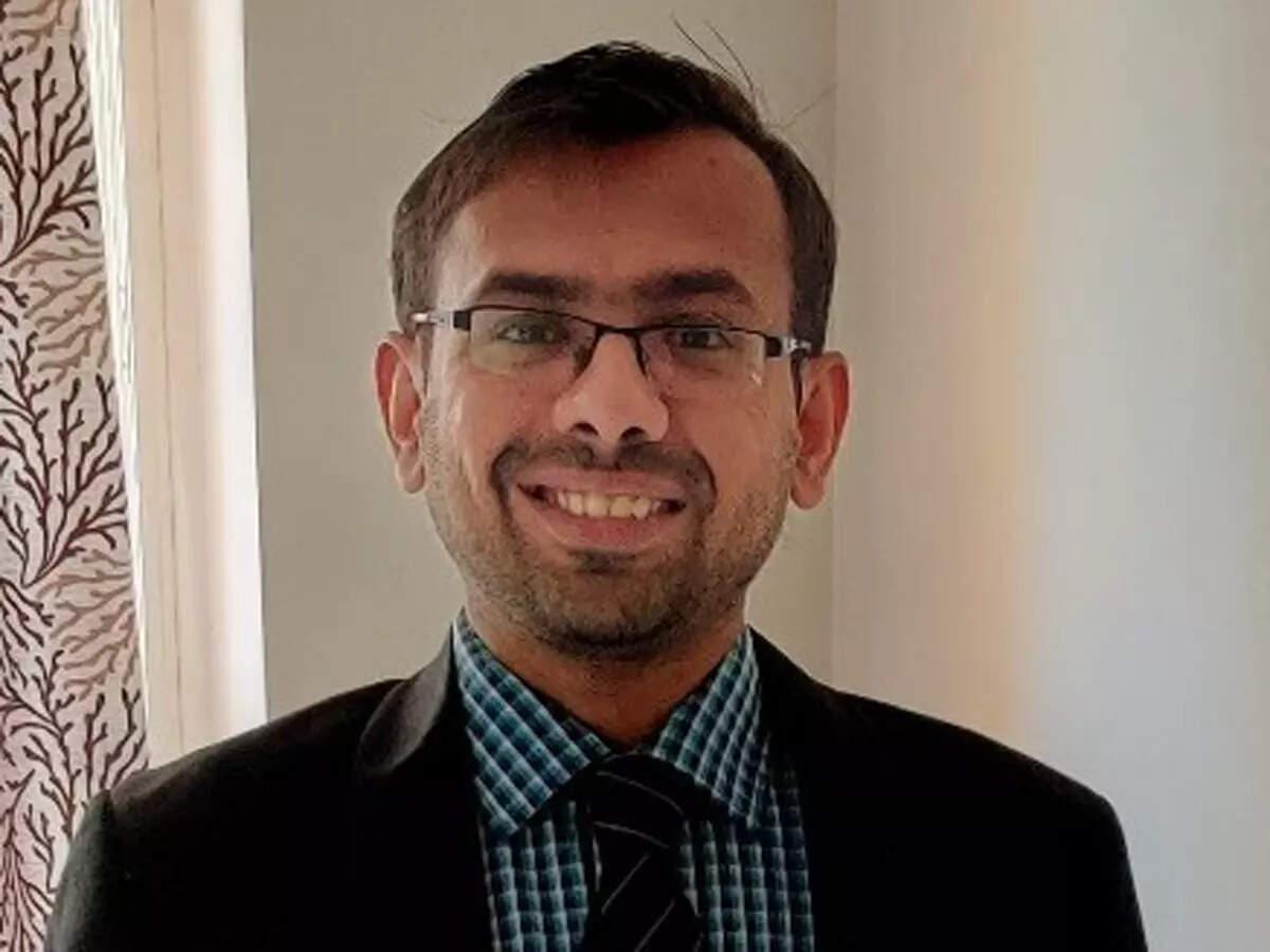 HCL Tech's margins and constant currency growth to remain under pressure: Aditya Shah