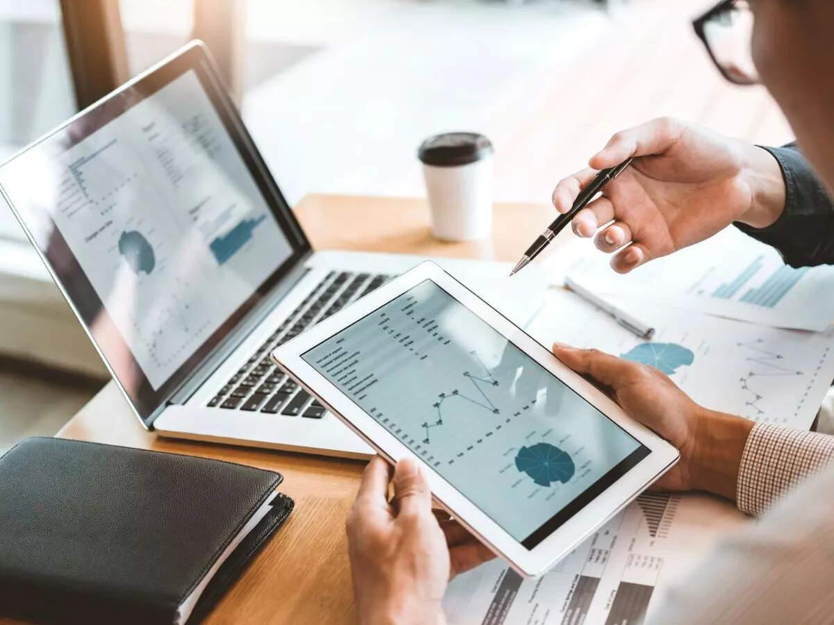 Rs 92,000 crore ripple effect! HCL Tech’s weak Q4 drags IT pack; Infosys, Tech Mahindra slump up to 6%