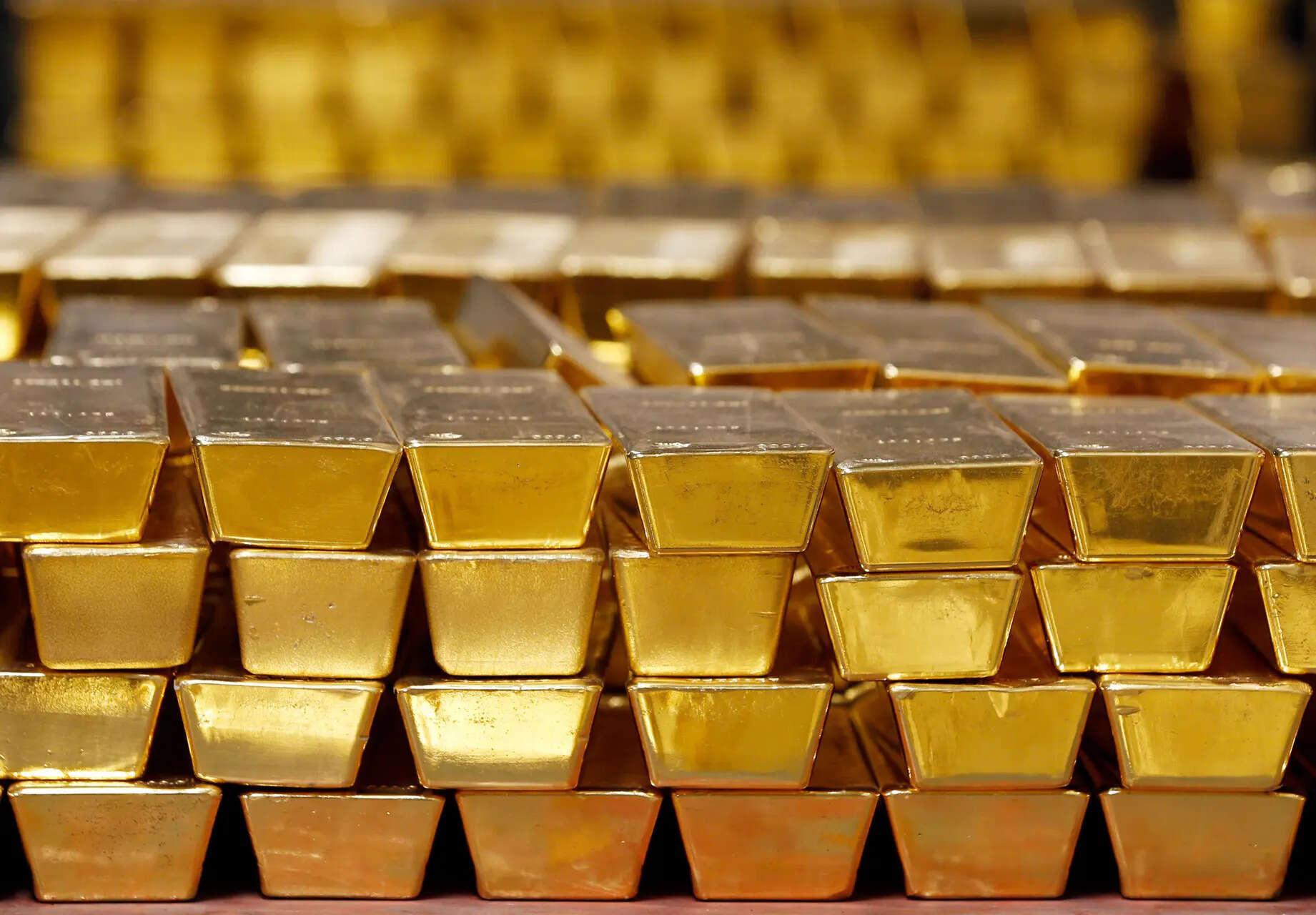 Gold steady as investors await clarity on US-Iran talks