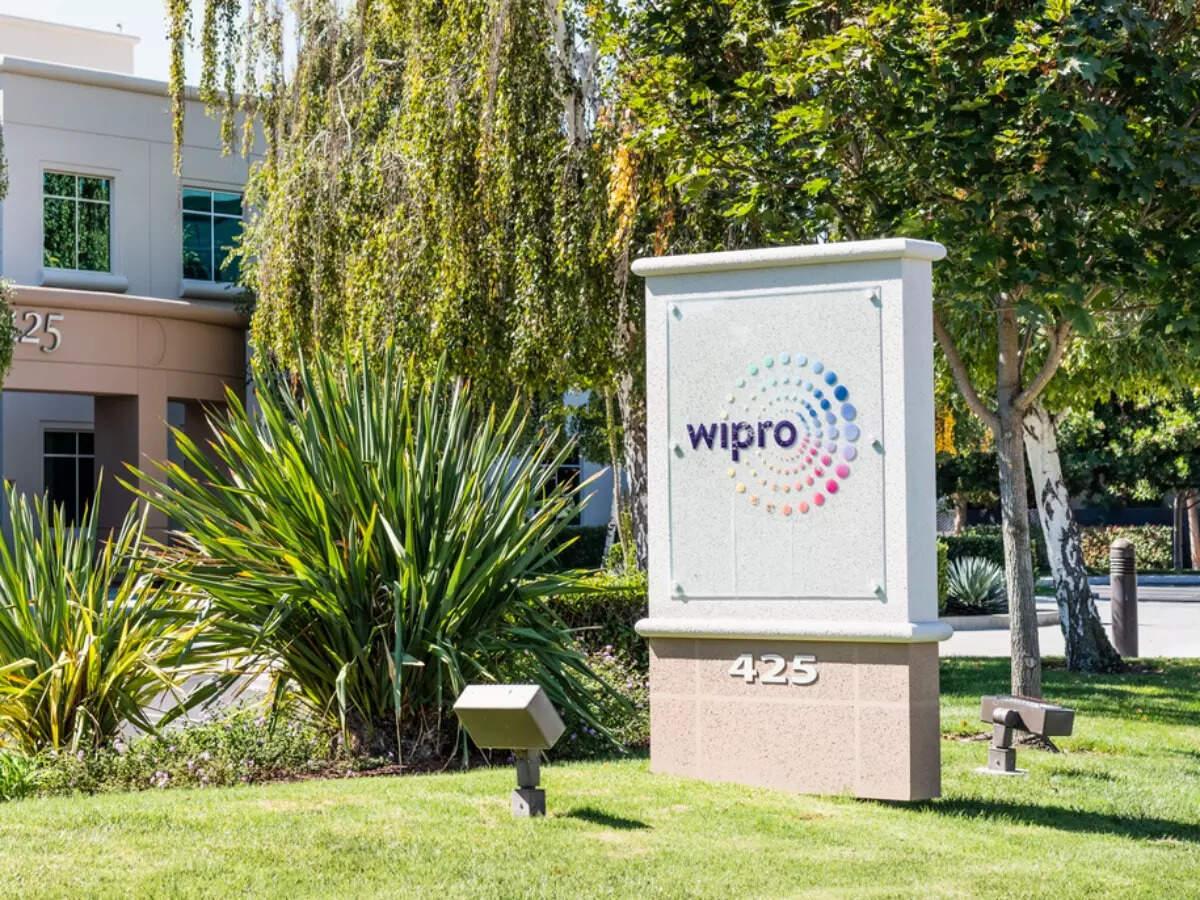 How Wipro's Rs 15,000 crore share buyback offer can give double-digit returns in weak market