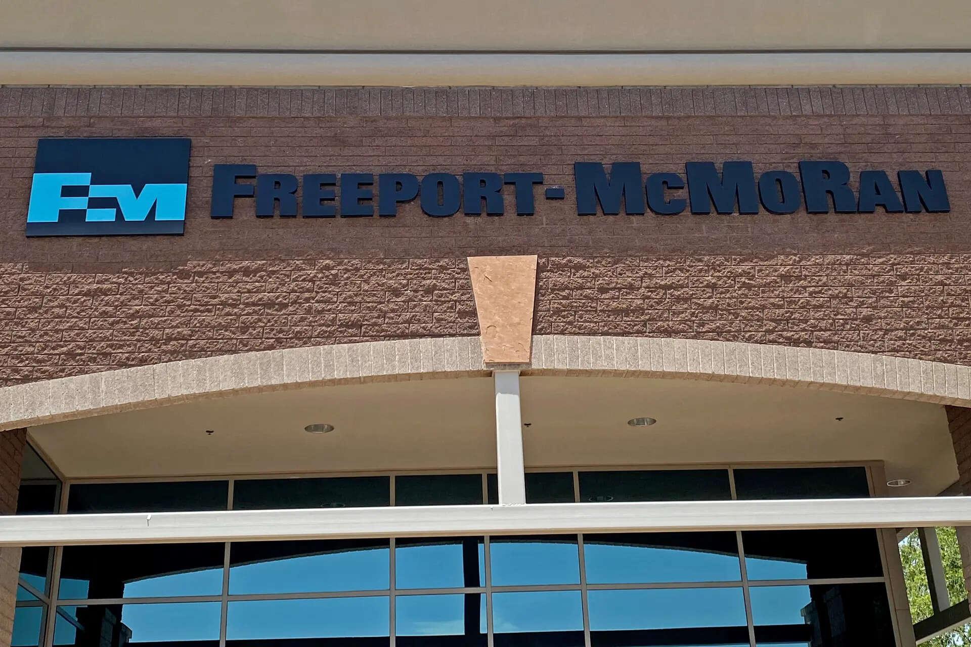 Freeport delays Grasberg recovery due to wetter ore; shares fall