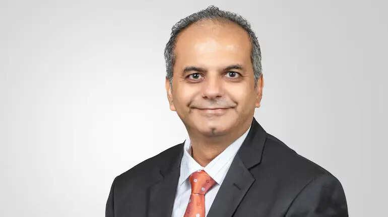 Asset allocation: Buy smallcap banks, avoid largecap IT,  bet on power, consumption: Rakesh Vyas