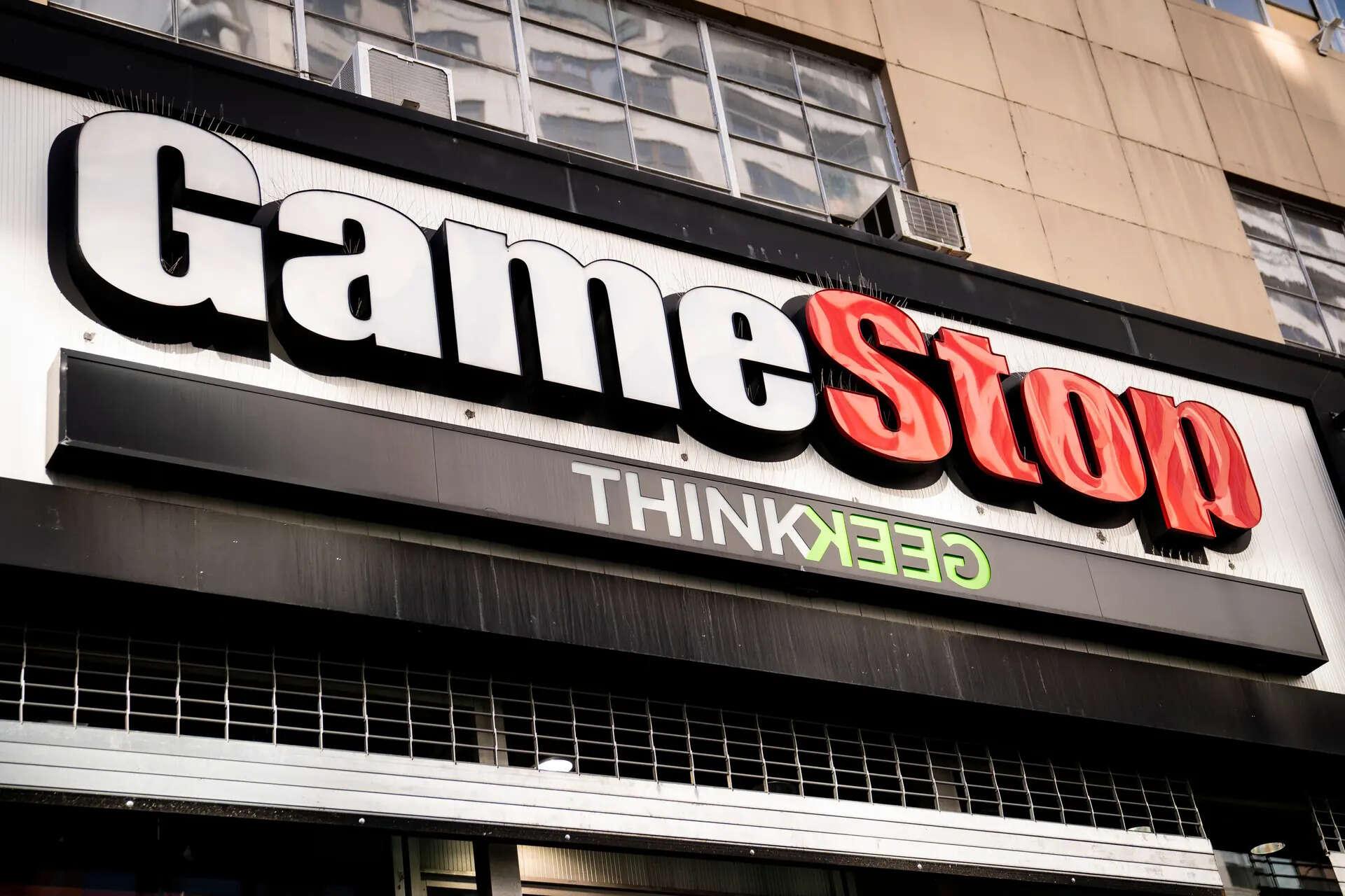 GameStop shares tank 10% as CEO skips fundraising question on $55 billion eBay deal