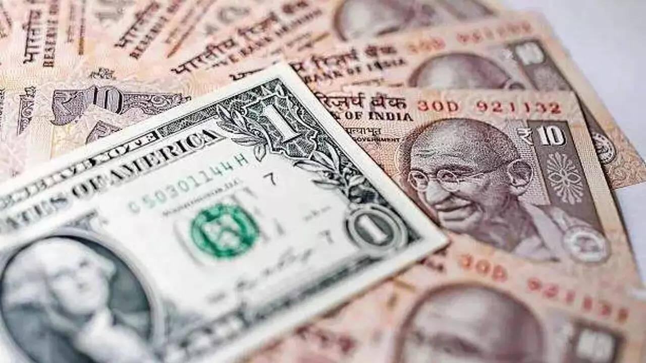 Rupee hits record low at 95.28 vs USD as economic worries mount on renewed US-Iran tensions