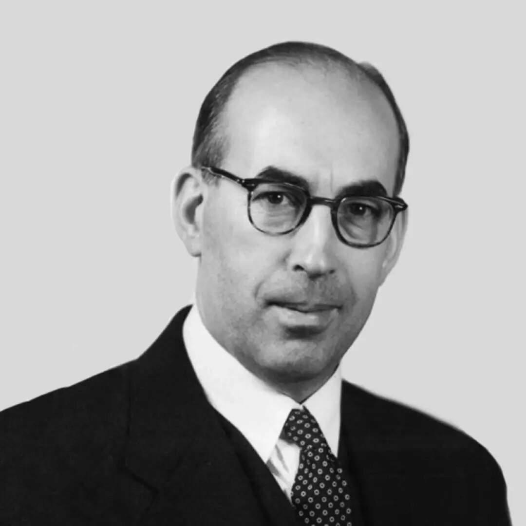 Quote of the day Philip Fisher: "I think a weakness of many people’s approach to investment is that they try to be jacks of all trades and masters of none."