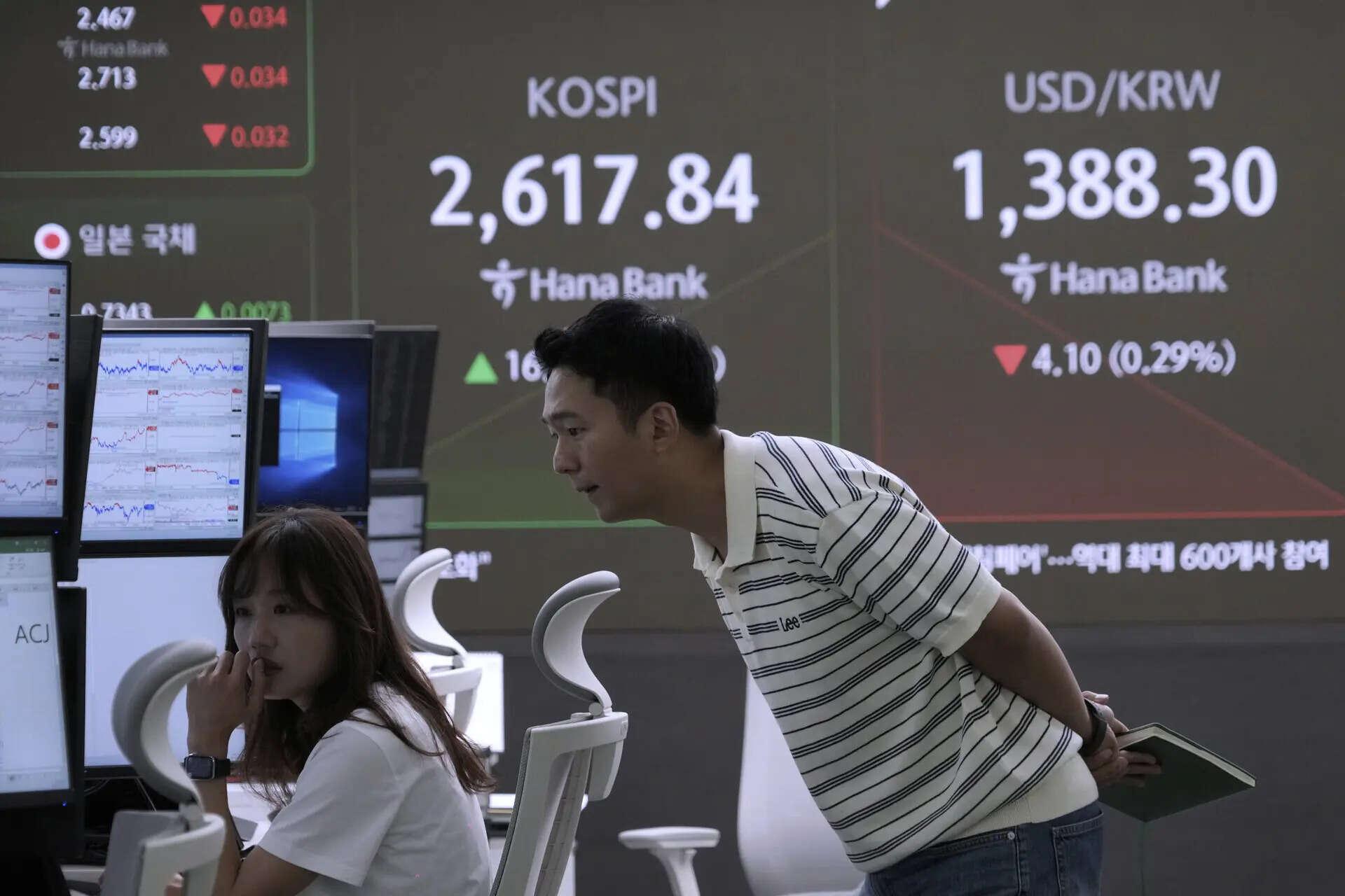 Global Market Today: Asian stocks, US futures climb on tech optimism