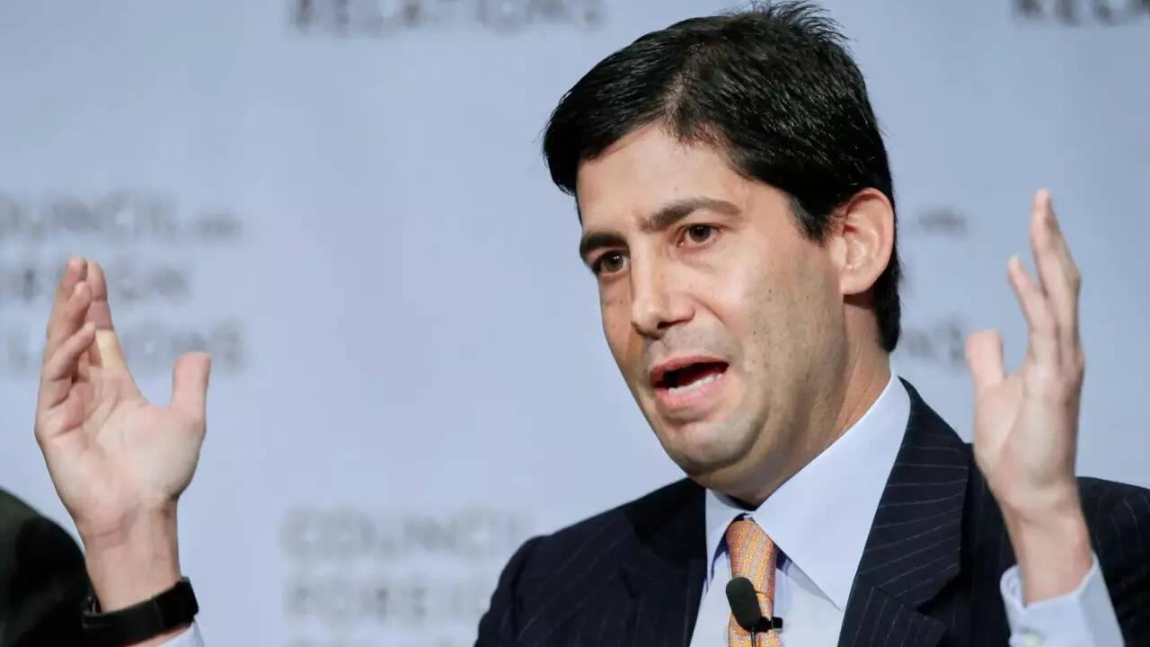 US Federal Reserve holds rates steady at Kevin Warsh's first FOMC meeting