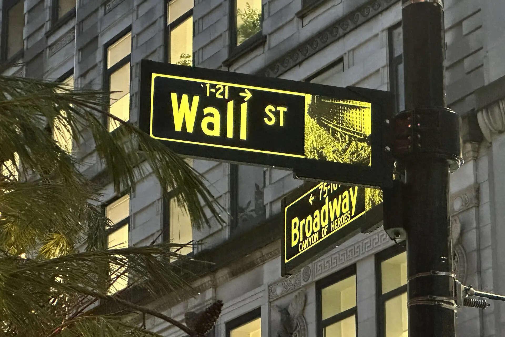 US stocks today: S&P 500, Nasdaq post best quarter since 2020 despite Iran war