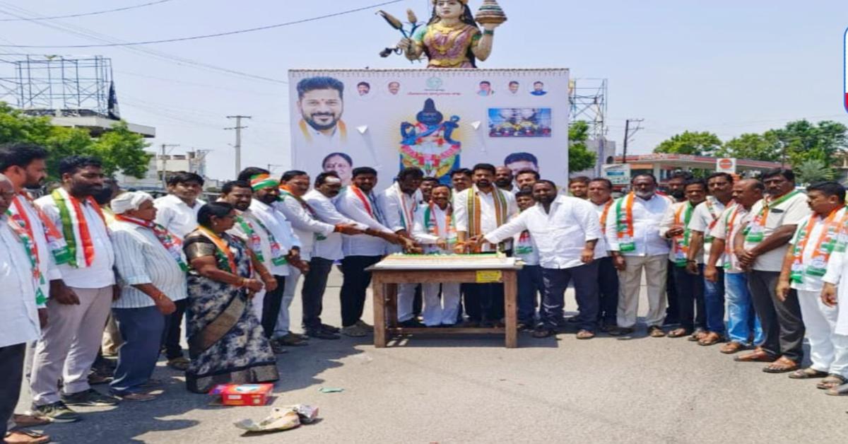 ఘ‌నంగా మంత్రి పొన్నం జన్మదిన వేడుకలు…