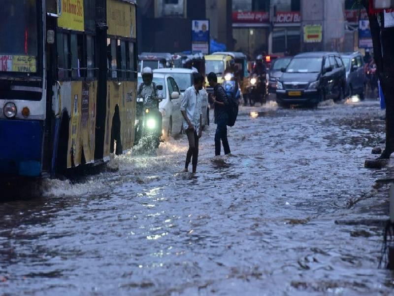 హైదరాబాద్‌లో భారీ వర్షాలు.. సాధారణ జీవితం అస్తవ్యస్తం
