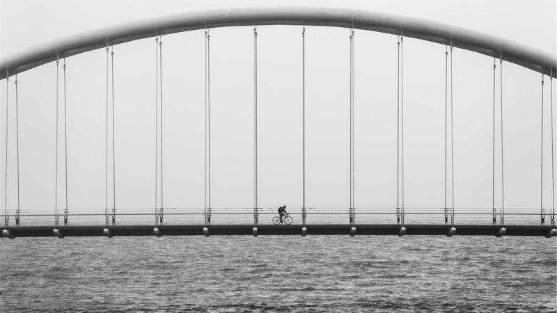 తెలంగాణ కాంగ్రెస్ 100 రోజుల పాలన సమీక్ష — మౌలిక సదుపాయాలు & ఉద్యోగాలు ముఖ్య దృష్టి