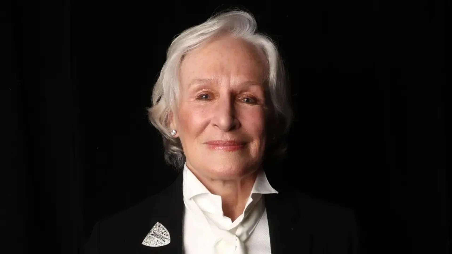 Glenn Close gets her hand and footprint ceremony