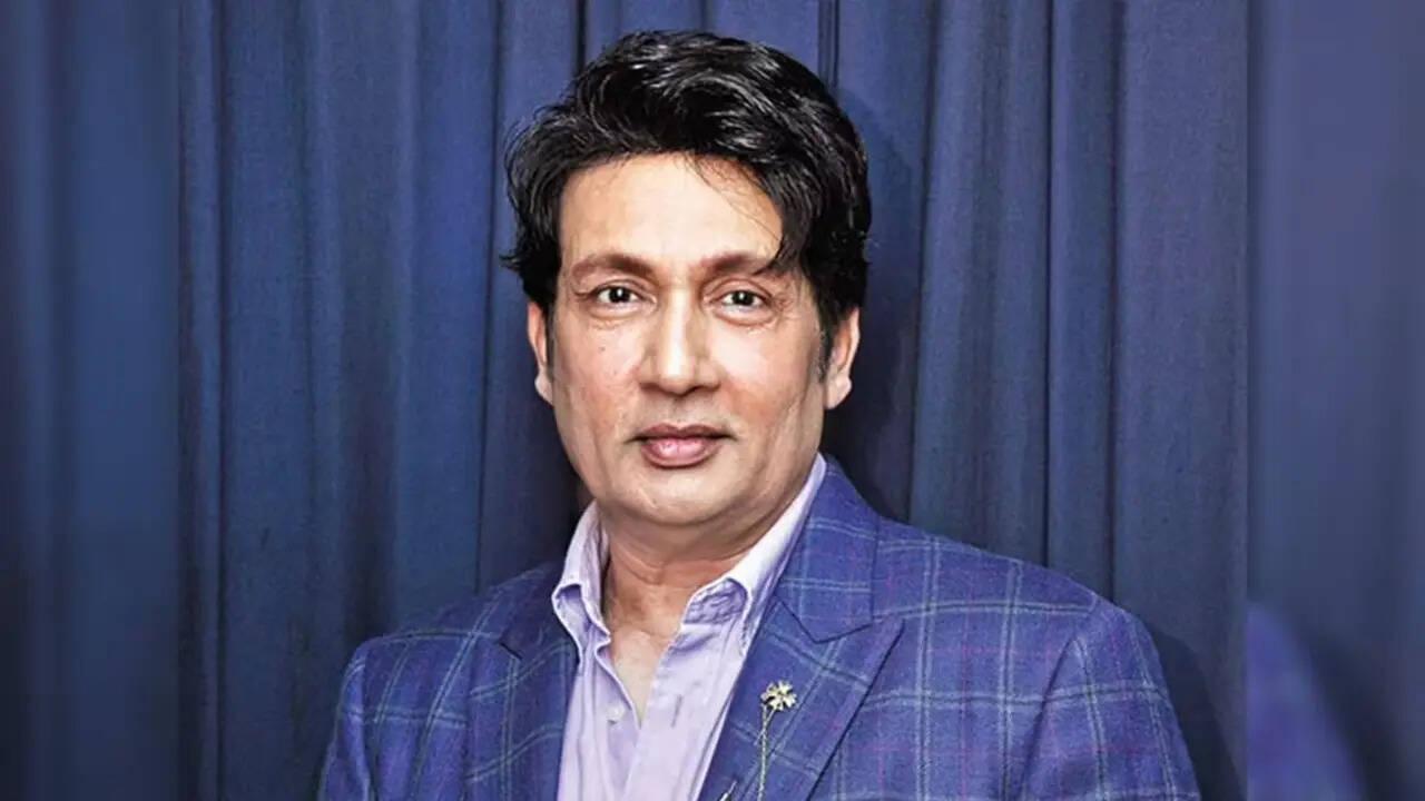 Shekhar Suman reacts as he gets relief from court in 16-year old case