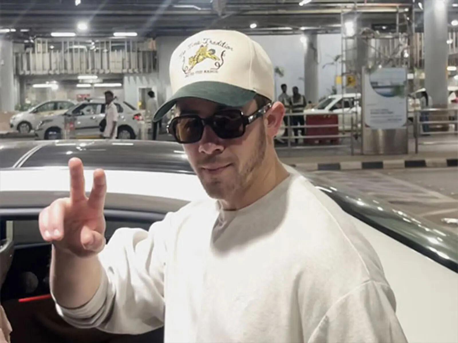 Nick Jonas reveals favorite 'go-to' Vancouver restaurant for 'delicious Indian food'