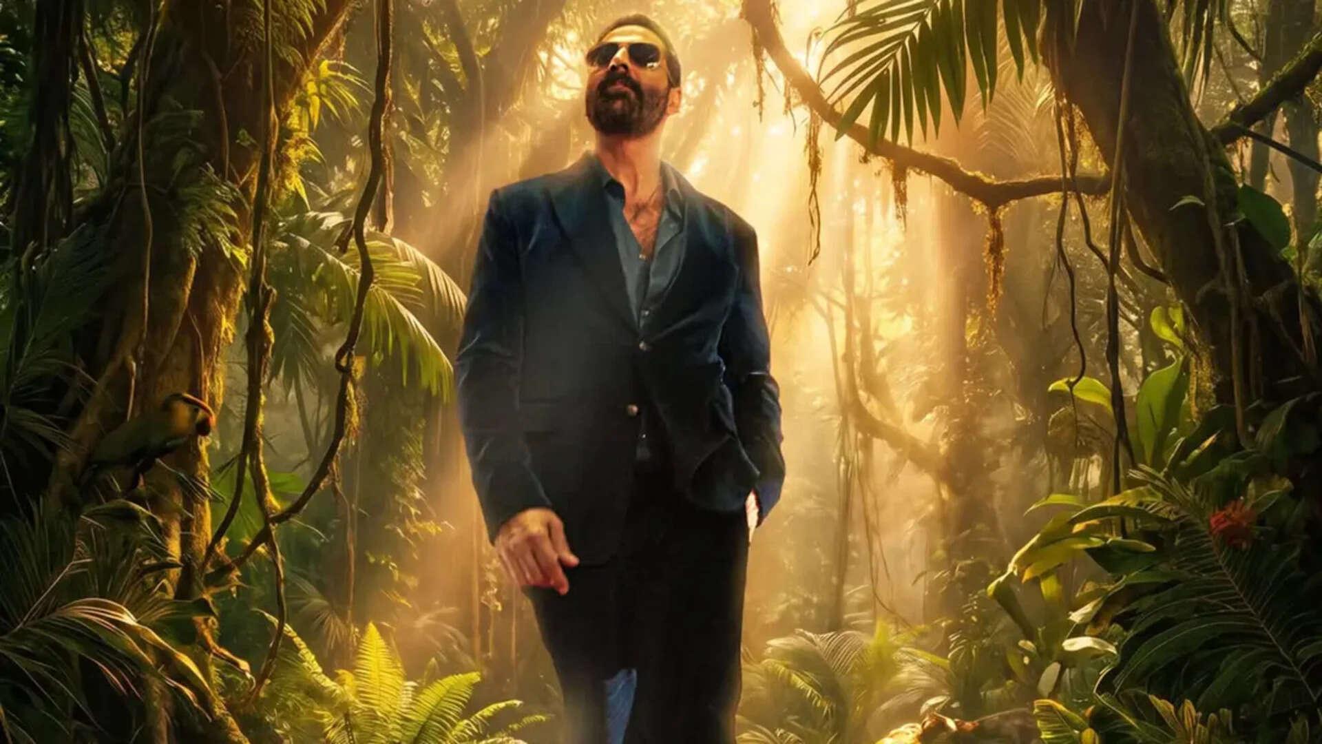 Akshay Kumar brings back madness in NEW ‘Welcome To The Jungle’ poster