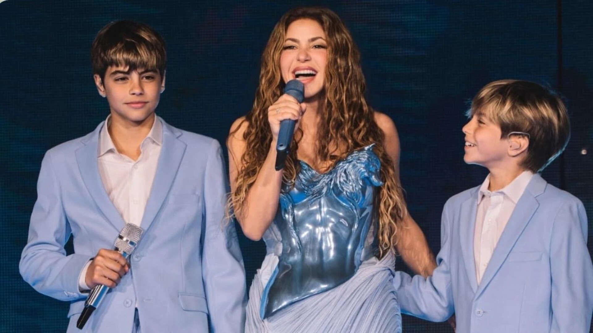 Shakira, Milan Piqué and Sasha Piqué cheer for Lionel Messi