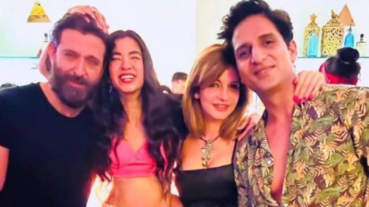 How do exes Hrithik, Sussanne hang out together with their partners Saba, Arslan? Farah reacts