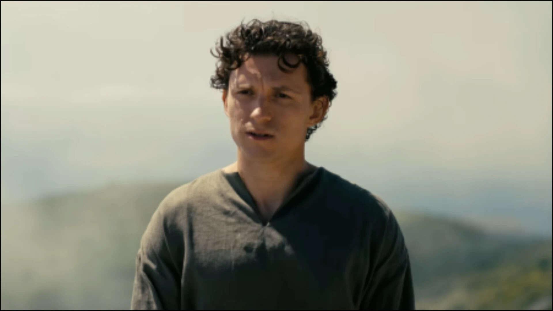 Tom Holland shares how he once thought Christopher Nolan hated him