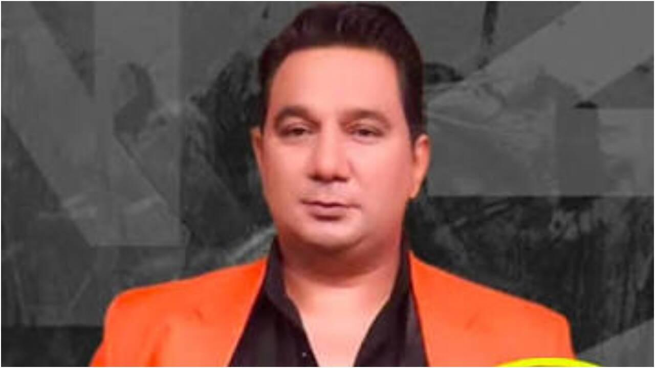 'SRK's commitment was with Farah': Ahmed on the unfinished film
