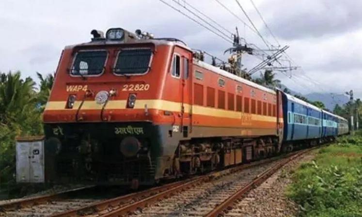 MP Train Tragedy: Blind Curve Prevented Loco Pilot, Passengers From Spotting Each Other