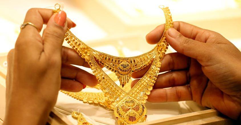 Jewellery Worth ₹11.88 Lakh Recovered in Nellore Burglary Case