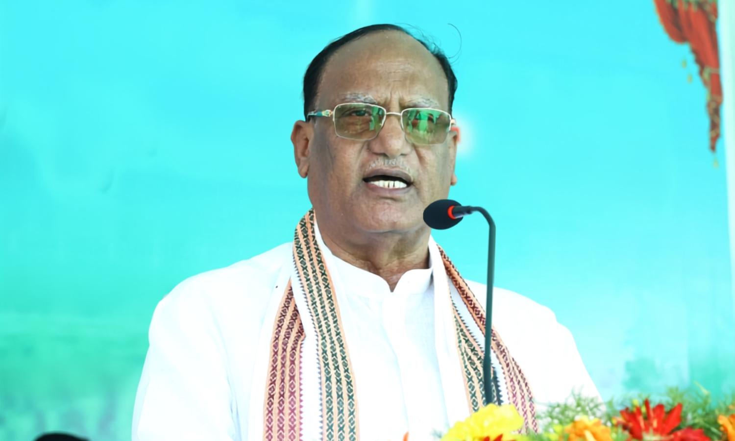 Retired Officers in Key Posts Hit Jobless Youth: Gutha