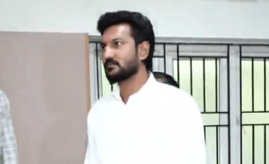 Complaint Filed Against TN Minister Sarathkumar Over Alleged Cash-for-Votes