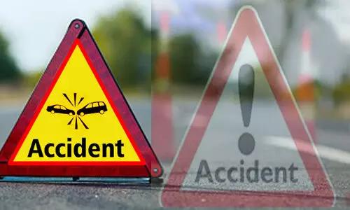 లోయలో పడ్డ జీపు..17  మంది మృతి