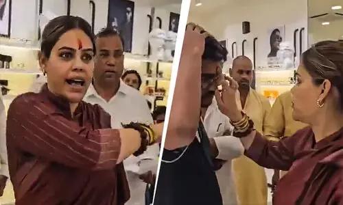 ఉద్రిక్తతలకు దారితీసిన హిజాబ్‌ బిందీ వివాదం