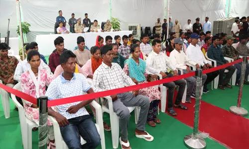 లొంగిపోయిన మావోయిస్టులకు త్వరలో హెల్త్ కార్డులు
