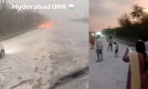 శంషాబాద్ లో వడగాళ్ల వాన... మంచుతో నిండిపోయిన రోడ్లు