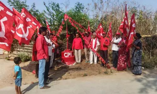 మోత్కూర్ లో ఘనంగా మేడే వేడుకలు